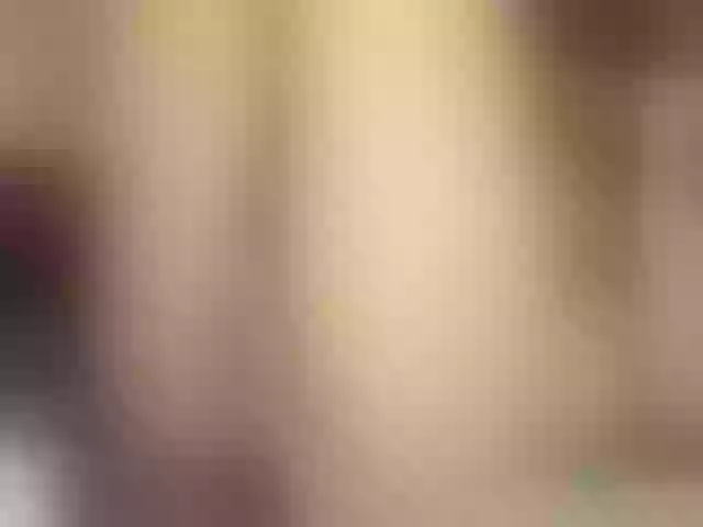 Live sex webcam photo for Lacolorina #277677111
