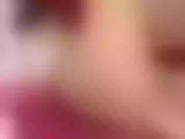 Live sex webcam photo for Lacolorina #277819476