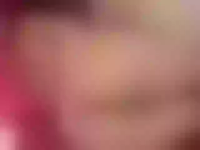 Live sex webcam photo for Lacolorina #277847032