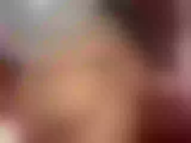 Live sex webcam photo for Lacolorina #277899835