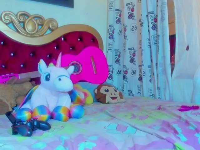 Live sex webcam photo for Laddy-D #274404656