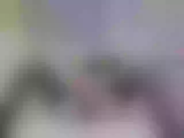 Live sex webcam photo for LaddyLuckk #276338325