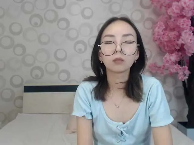 Live sex webcam photo for LaddyLuckk #276487365