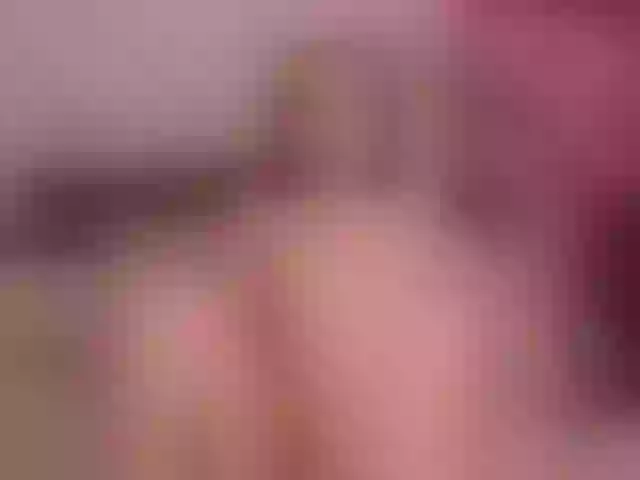 Live sex webcam photo for LaddyLuckk #276905042
