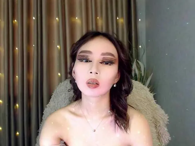 Live sex webcam photo for LaddyLuckk #277289637