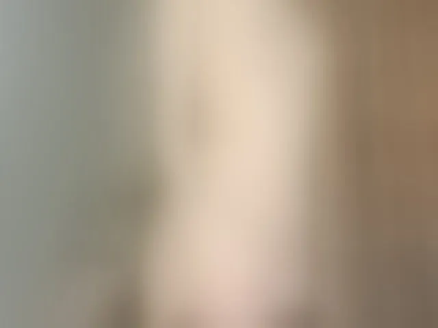 Live sex webcam photo for LaddyLuckk #277560792