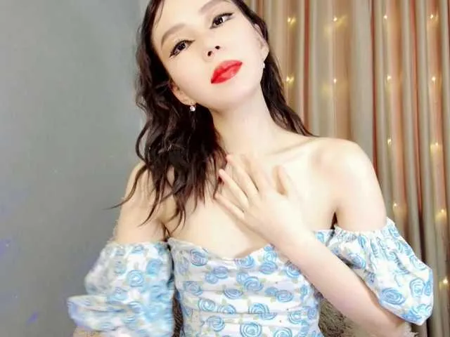 Live sex webcam photo for LaddyLuckk #277695260
