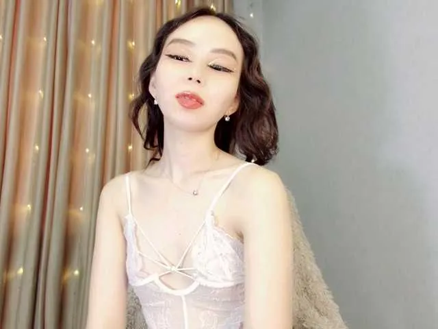 Live sex webcam photo for LaddyLuckk #277749303
