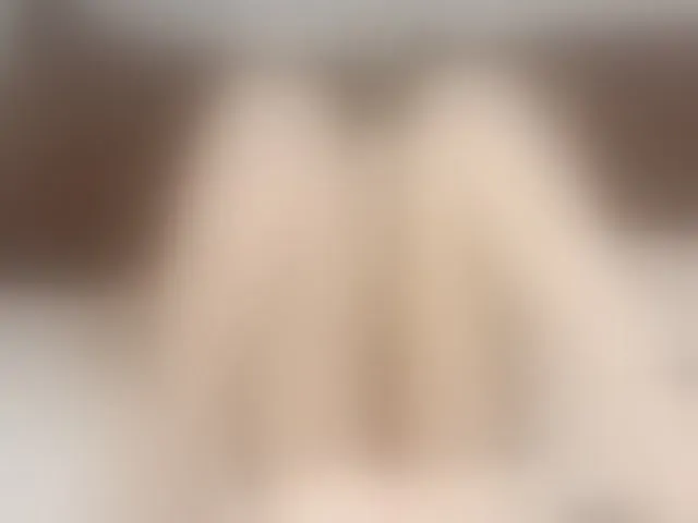 Live sex webcam photo for LaddyLuckk #277816645