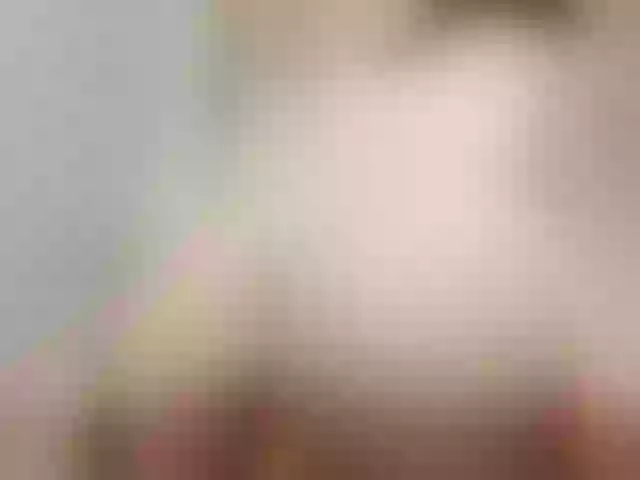 Live sex webcam photo for LaddyLuckk #277829552