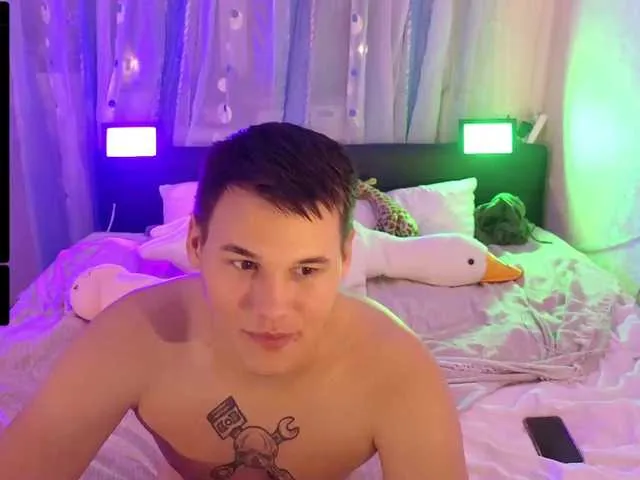 Live sex webcam photo for Ladno-davay #276705145