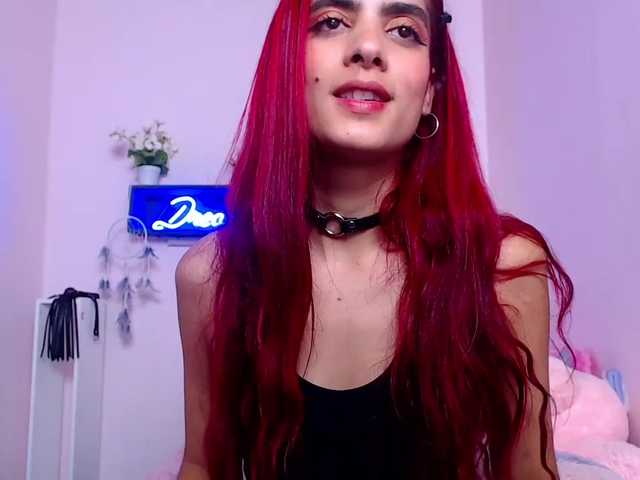 Live sex webcam photo for Lady-Belle #272457537