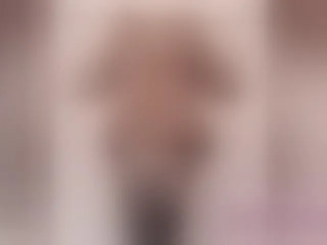 Live sex webcam photo for Lady-Dee #293295837