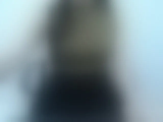 Live sex webcam photo for Lady-Young #293917453