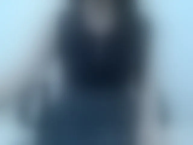 Live sex webcam photo for Lady-Young #294028356