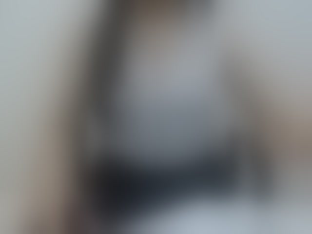 Live sex webcam photo for Lady-Young #294179290