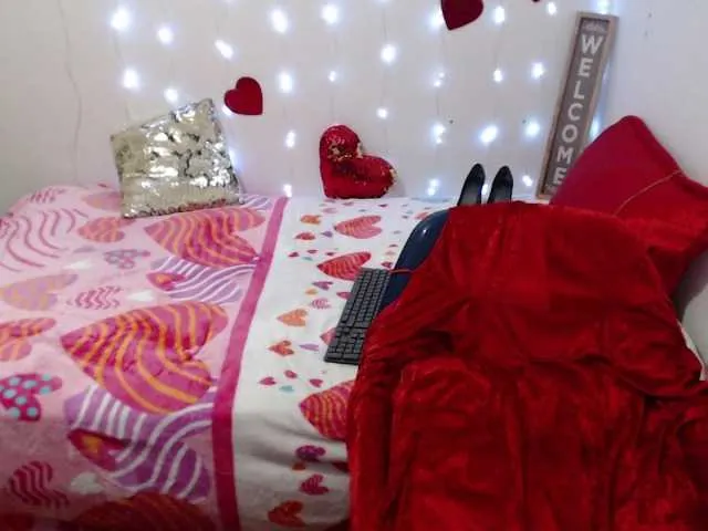 Live sex webcam photo for Lady-mature #291242416