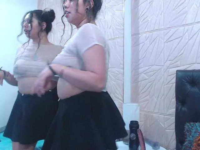 Live sex webcam photo for Lady-rivers #276189820
