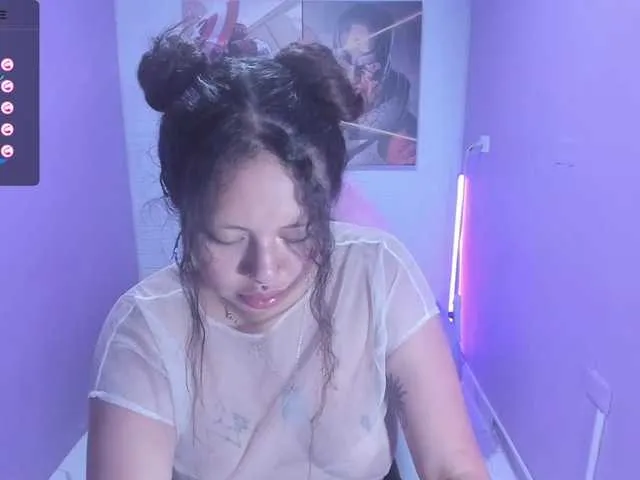 Live sex webcam photo for Lady-rivers #276373891