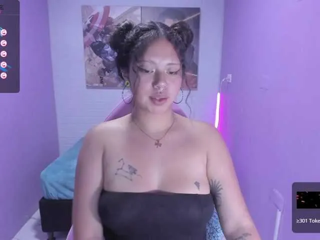 Live sex webcam photo for Lady-rivers #276465079