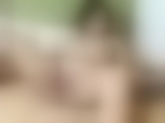 Live sex webcam photo for LadyAmbar #294065714
