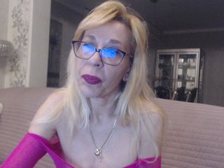 Live sex webcam photo for LadyAnais #162162427