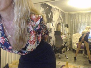 Live sex webcam photo for LadyAnais #165680208