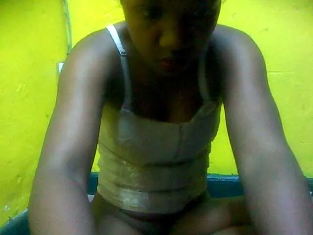 Live sex webcam photo for LadyBozz #272306490