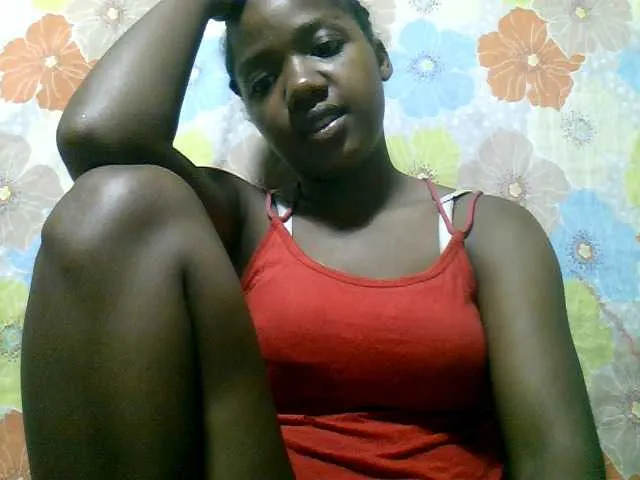 Live sex webcam photo for LadyBozz #272634664