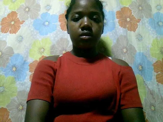 Live sex webcam photo for LadyBozz #272646658