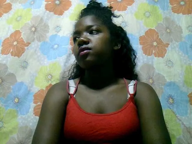 Live sex webcam photo for LadyBozz #272656733