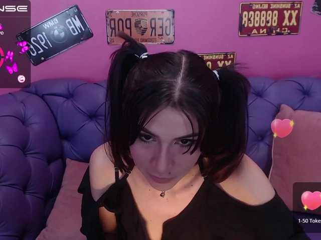 Live sex webcam photo for LadyBuugg #274052568