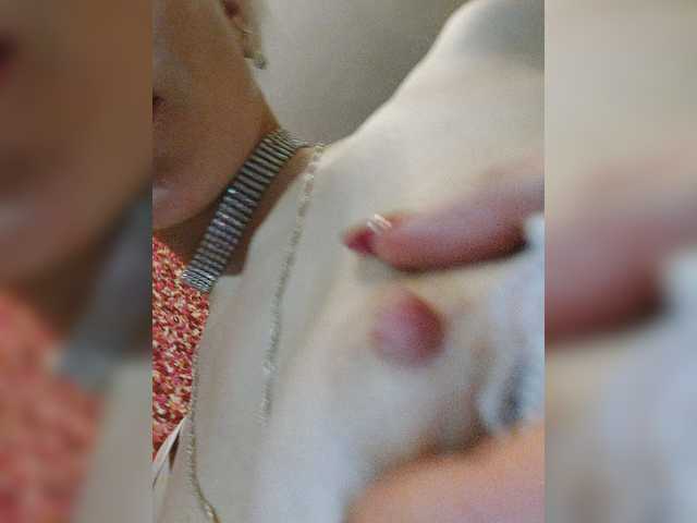 Live sex webcam photo for LadyDi11 #272738124