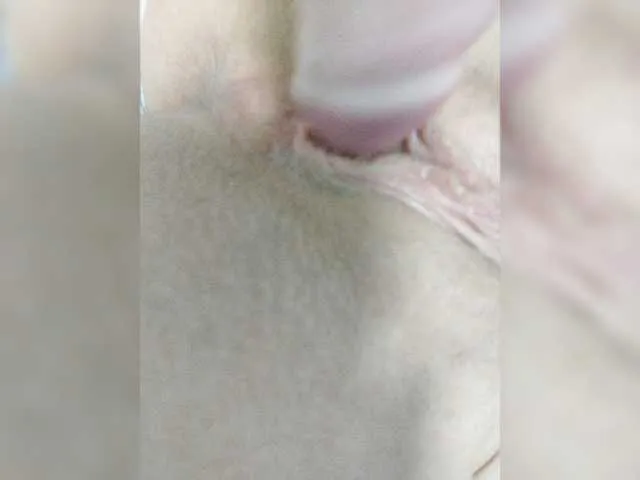 Live sex webcam photo for LadyDi11 #274205880