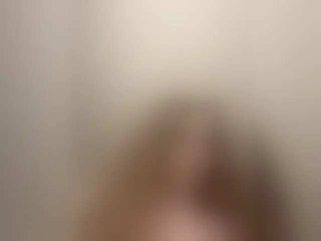 Live sex webcam photo for LadyEmily #292551431