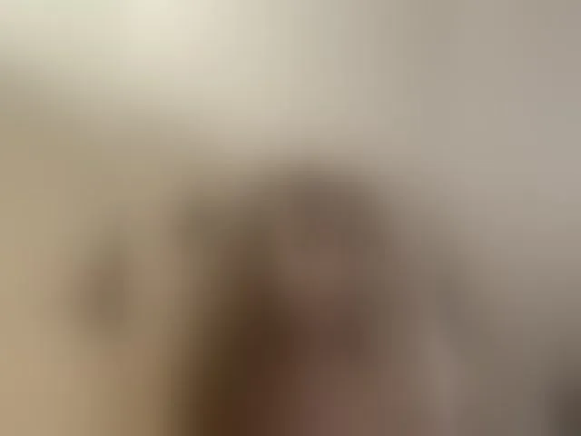 Live sex webcam photo for LadyEmily #293741246