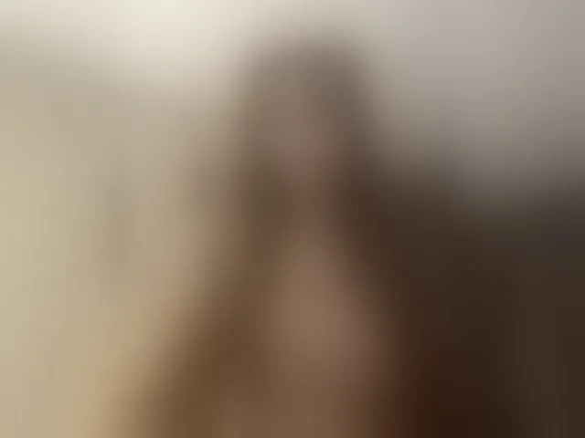 Live sex webcam photo for LadyEmily #293782573