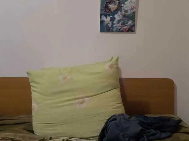 Live sex webcam photo for LadyFay #292337220