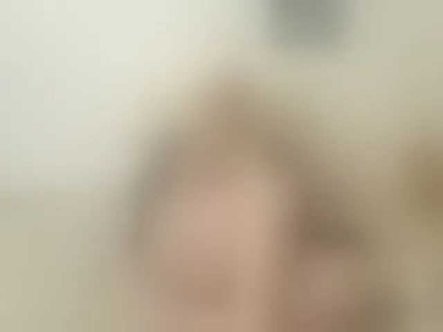 Live sex webcam photo for LadyFay #294315979