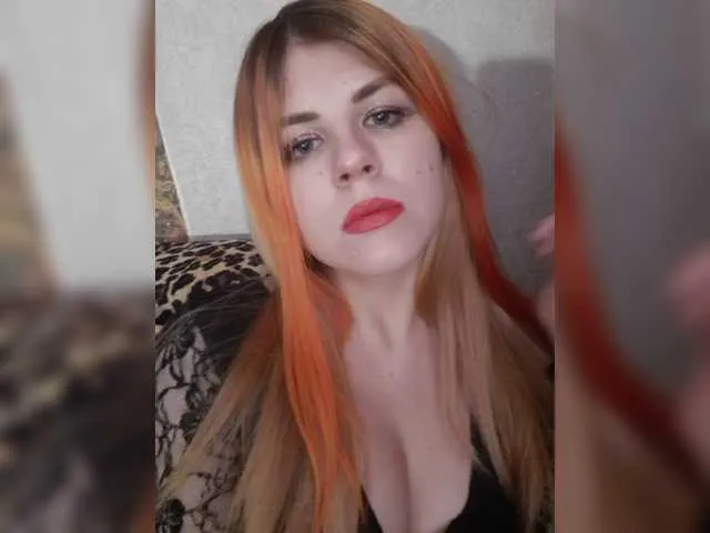 Live sex webcam photo for LadyGlamourr #271747391