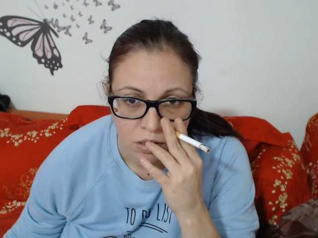 Live sex webcam photo for LadyHellene #290287817