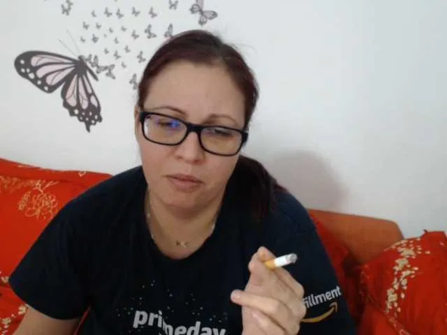 Live sex webcam photo for LadyHellene #290345050