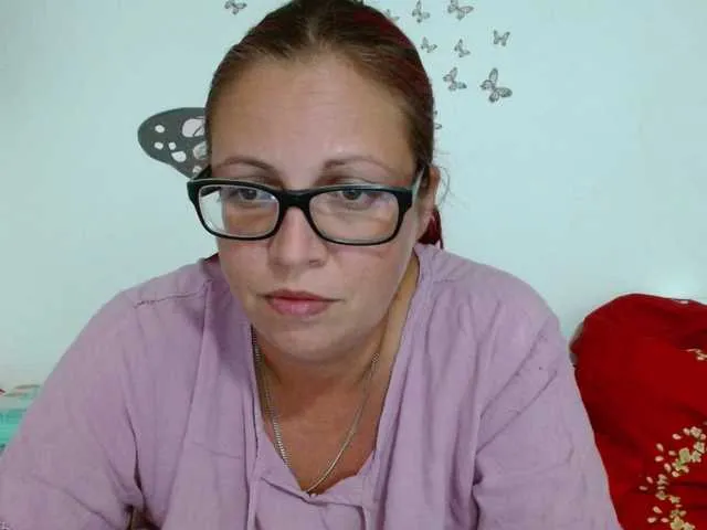 Live sex webcam photo for LadyHellene #291715980