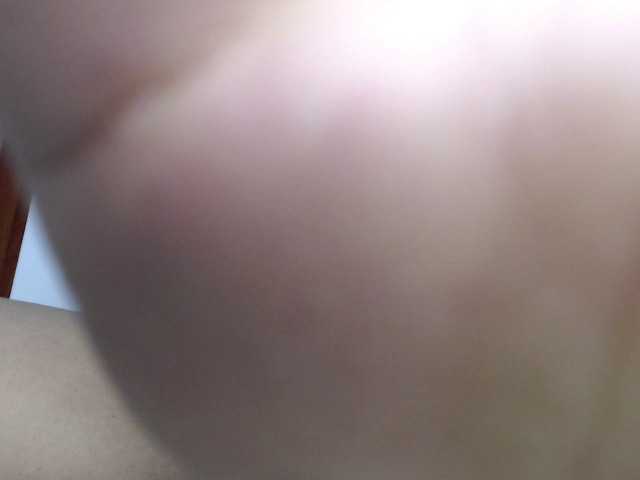 Live sex webcam photo for LadyHott #272870261