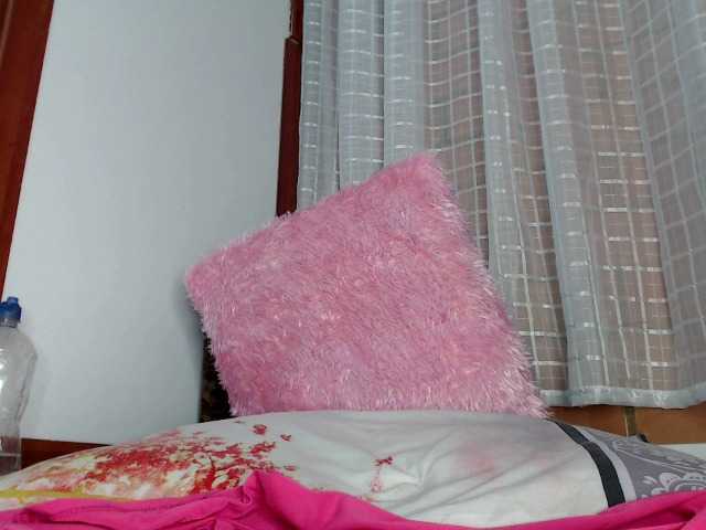 Live sex webcam photo for LadyHott #272932964