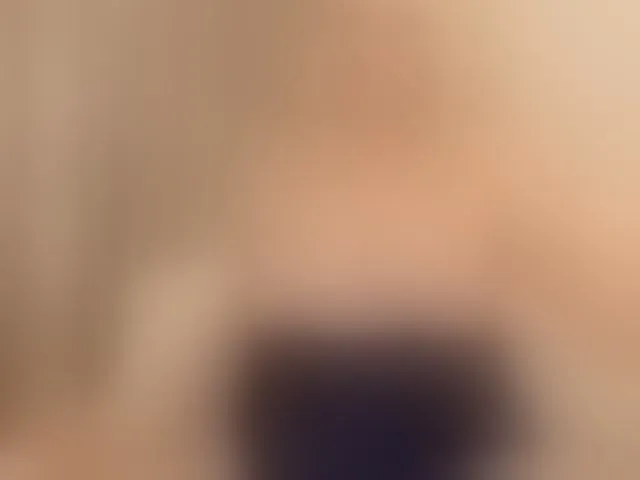 Live sex webcam photo for LadyJanine #293578439