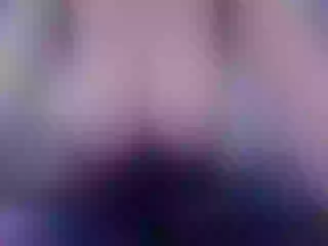 Live sex webcam photo for LadyJeen #290609387
