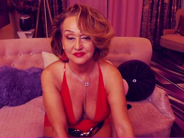 Live sex webcam photo for LadyJosette #272406678