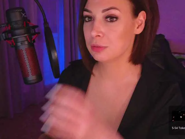 Live sex webcam photo for LadyLLSex #290524747