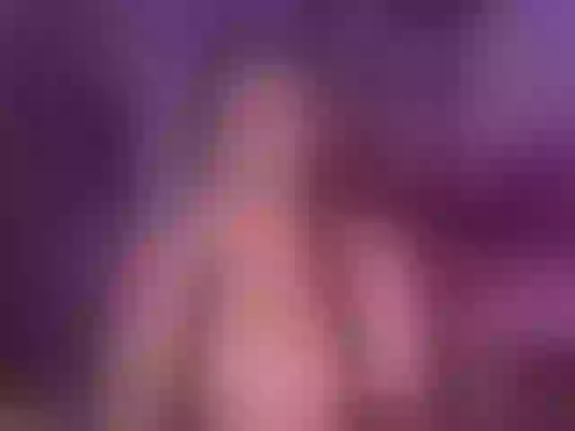 Live sex webcam photo for LadyLLSex #290796739